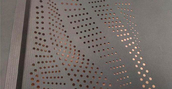 激光打孔 材料超細(xì)孔打孔要怎么解決(圖2)