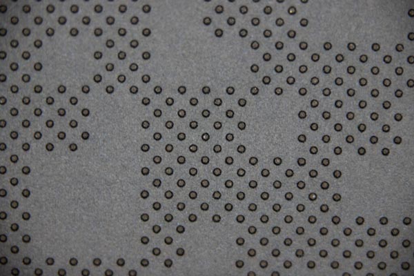 布料激光打孔 薄膜專用激光切割設(shè)備-激光模切機(jī)(圖1)