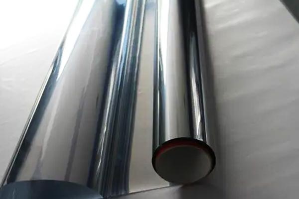 金屬表面的薄膜用激光可以切割嗎？不會燒糊嗎？(圖1)