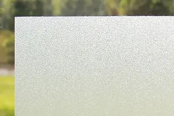 玻璃激光打磨砂跟傳統(tǒng)磨砂工藝有什么不同？(圖2)